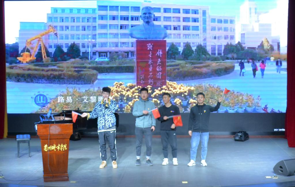 莫超深入音乐学院讲党史上思政课